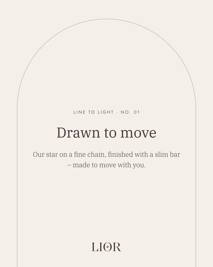Textmotiv „Drawn to move“ unter einem Bogen, LIOR Line to Light